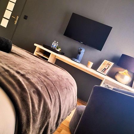 Le Beau Sejour 1 - Tres Elegant - Proche Aeroport Appartement Beauvais Buitenkant foto