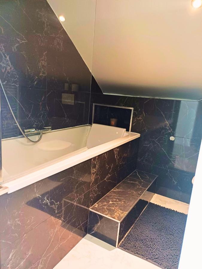 Le Beau Sejour 1 - Tres Elegant - Proche Aeroport Appartement Beauvais Buitenkant foto